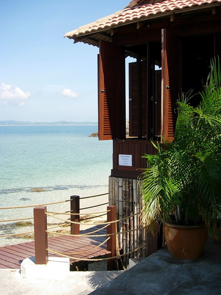 Gem Island Resort & Spa Pulau Gemia Екстер'єр фото