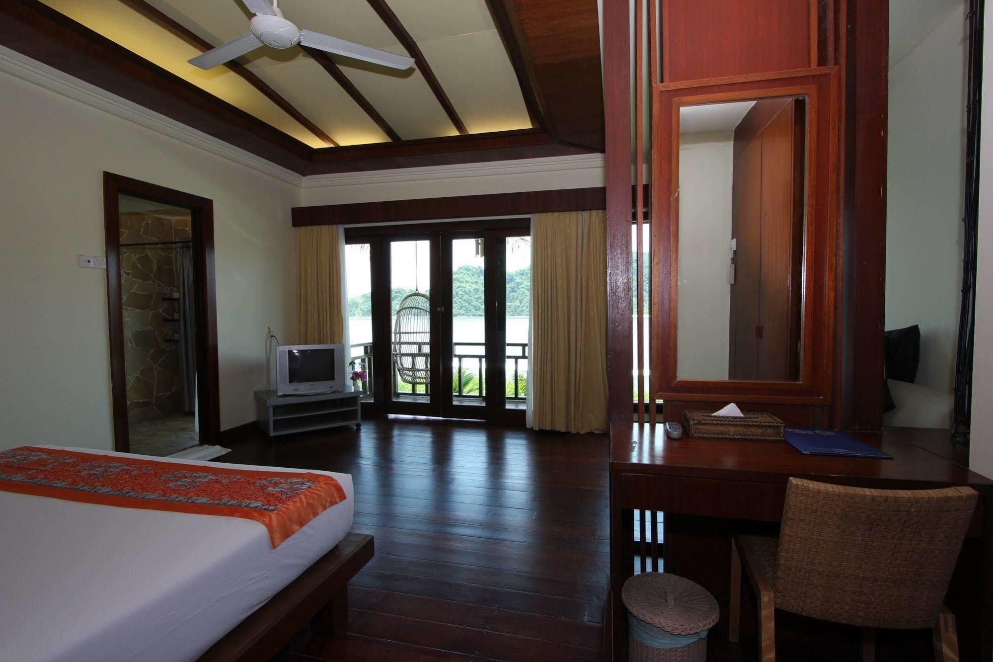 Gem Island Resort & Spa Pulau Gemia Екстер'єр фото